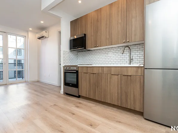 68 Gold Street image 1 of 56