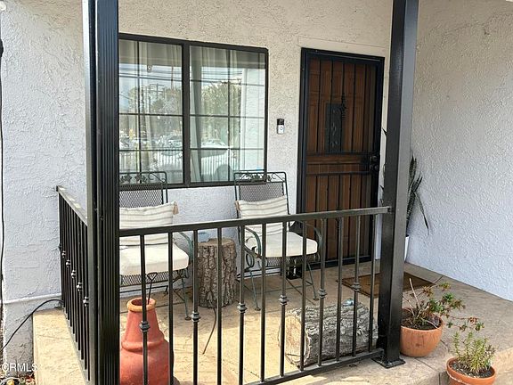 5th image of 302 E Main St