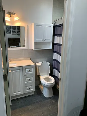 Rented by Compass | media 22