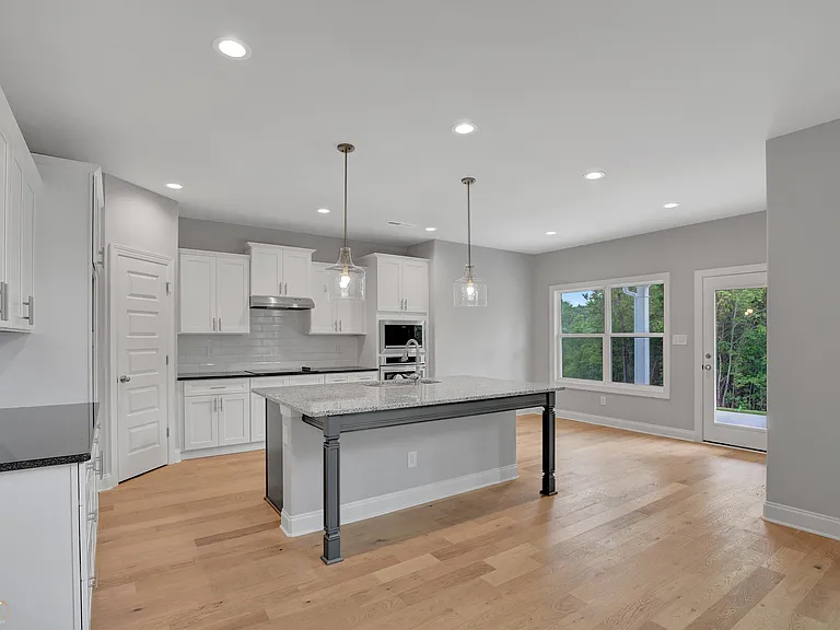 395 Chasewood Ln — Photo 12