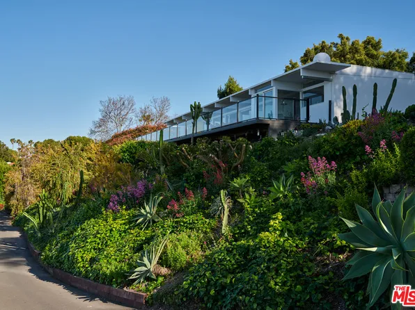 12 Deerhill Dr, Rolling Hills, CA 90274