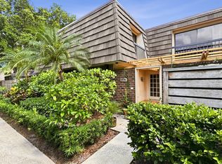 1608 16th Ter, Palm Beach Gardens, FL 33418