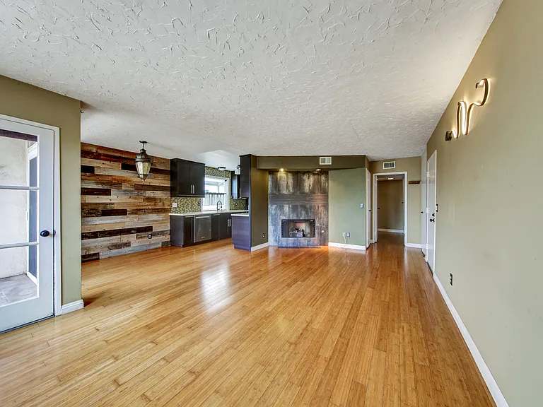 3856 Groton St #2 — Photo 18