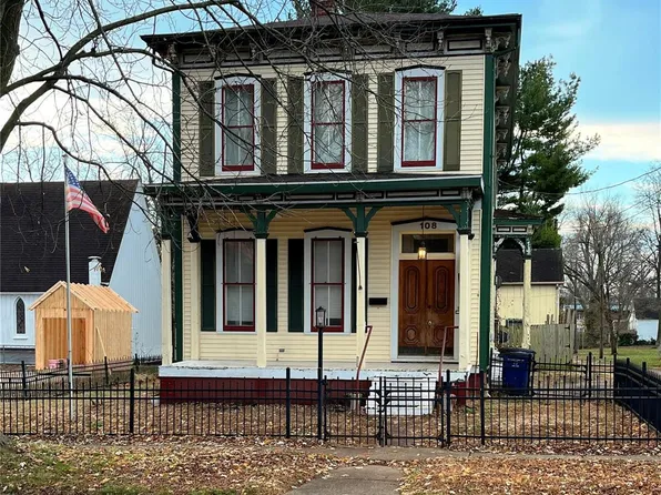 108 E South St, Greenville, IL 62246