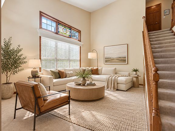4th image of 1428 Whitespire Ct