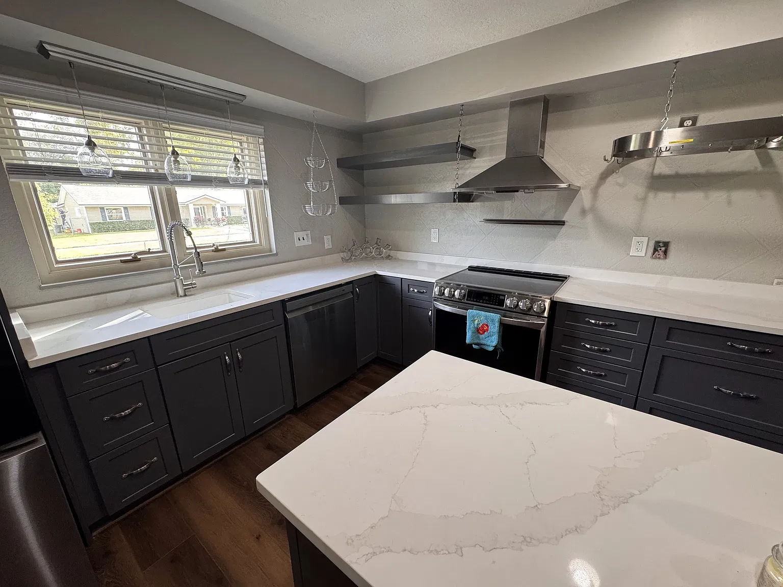 1903 Collier Drive - 1 — Photo 2