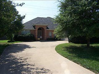 2nd image of 8144 Vine Wood Dr