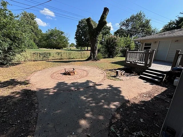 2216 W Admiral Ave — Photo 8