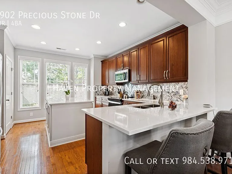 9902 Precious Stone Dr — Photo 9