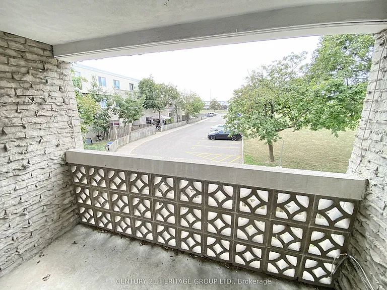 7555 Goreway Dr #153 — Photo 17