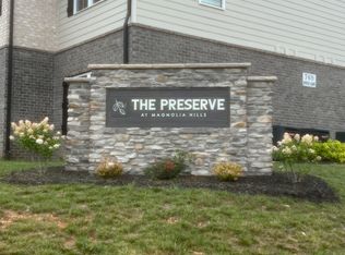 561 Yulan Cir, Bowling Green, KY 42104