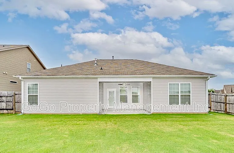 110 Northwild Dr — Photo 24