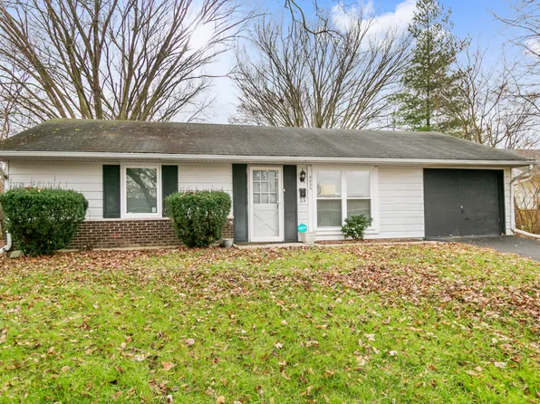 4525 S Churchill Dr, Richton Park, IL 60471