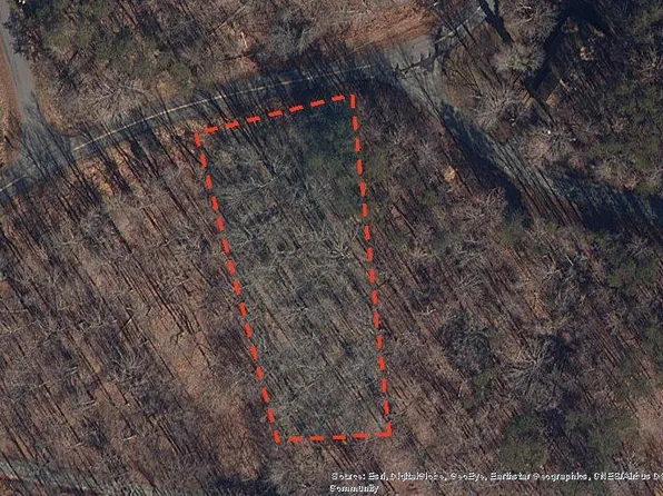 3 Bremble Dr, Moneta, VA 24121