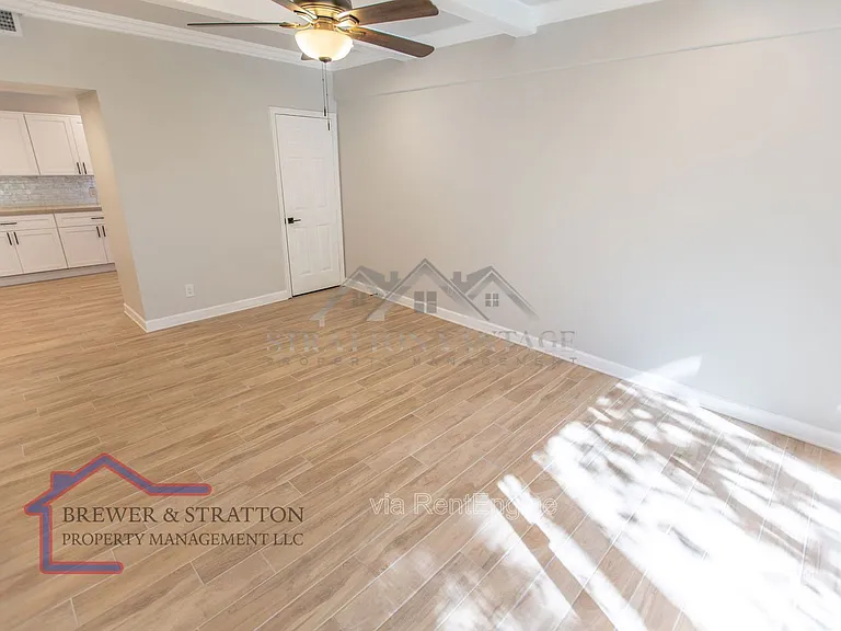 351 E Thomas Rd #D305 — Photo 9