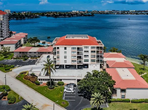 6211 Sun Blvd APT 209, Saint Petersburg, FL 33715