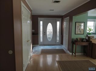 86 Lenox Ave, Maywood, NJ 07607