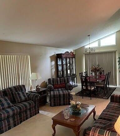 3rd image of 823 Belvoir Crest Dr