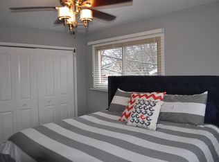 395 E Park Ave, Elmhurst, IL
