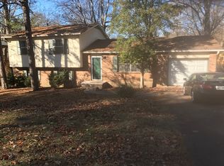 5735 Wooded Acres Dr, Knoxville, TN 37921