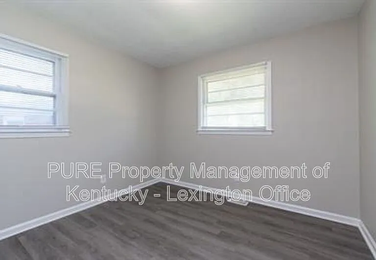 2483 Thornberry Ct — Photo 15