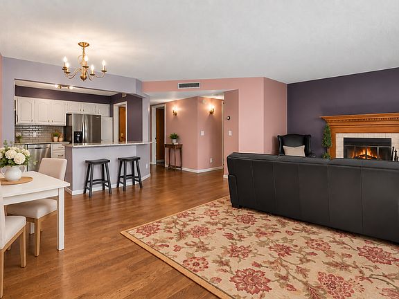 2nd image of 3030 Saint Albans Mill Rd APT 211
