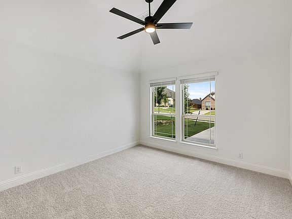 5th image of 4218 Bel Air Dr