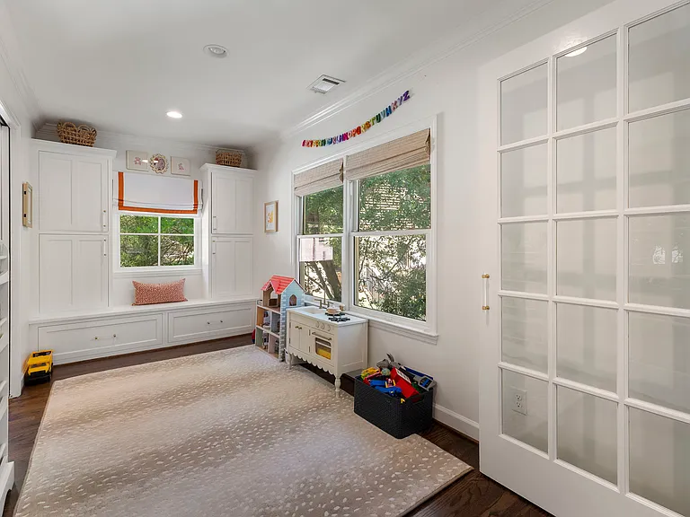4470 Chatworth Ct NE — Photo 25