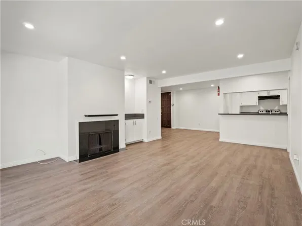 5334 Lindley Ave, Encino, CA