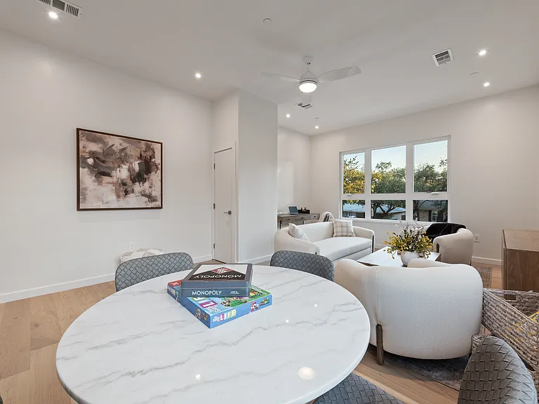 4000 Greystone Dr — Photo 26