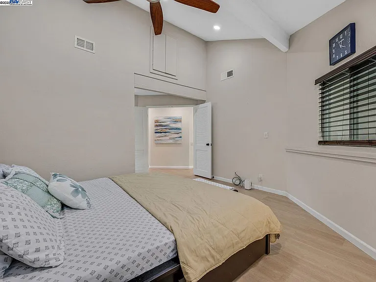 39657 Fremont Blvd — Photo 9