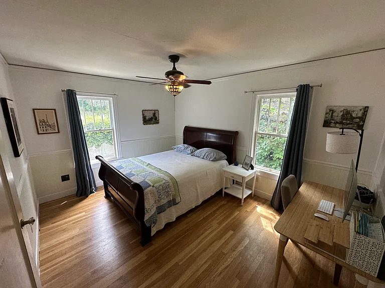 1045 Pacific Ter — Photo 12