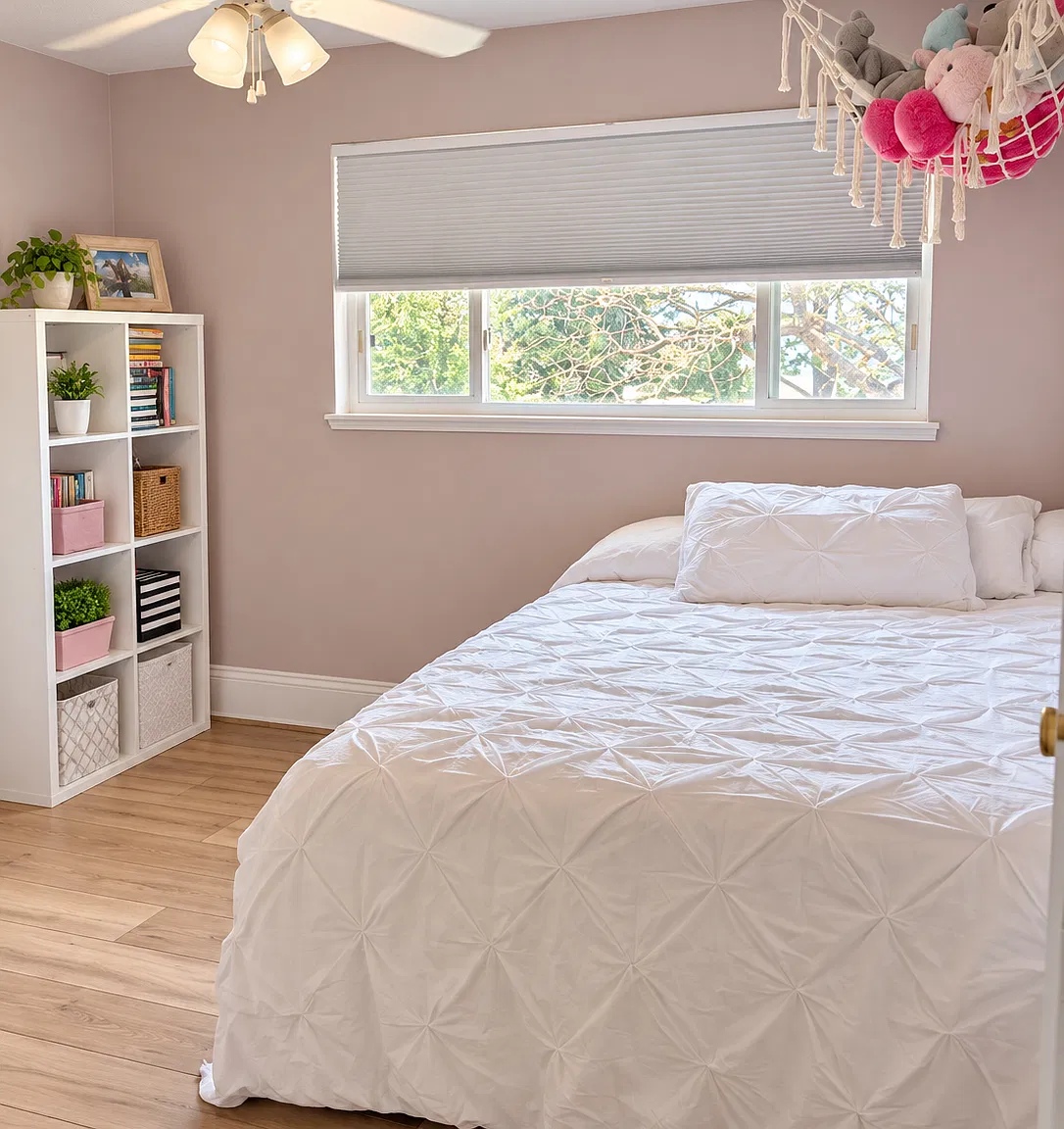 3 bed, 2.5 bath, 2418 sqft, $900 — Photo 2