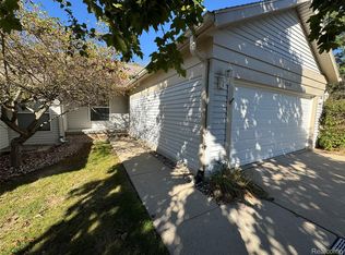 2528 Windbreak Ln #13, Lansing, MI 48910