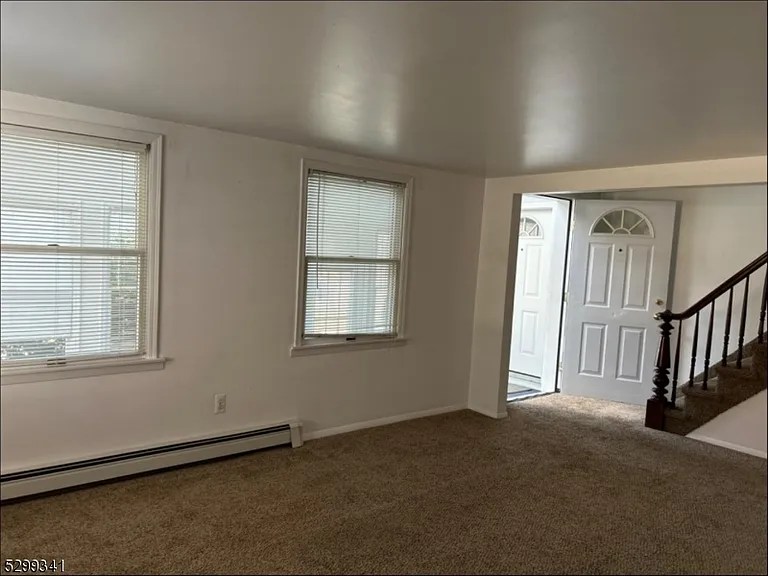 206 Ryerson Rd — Photo 19
