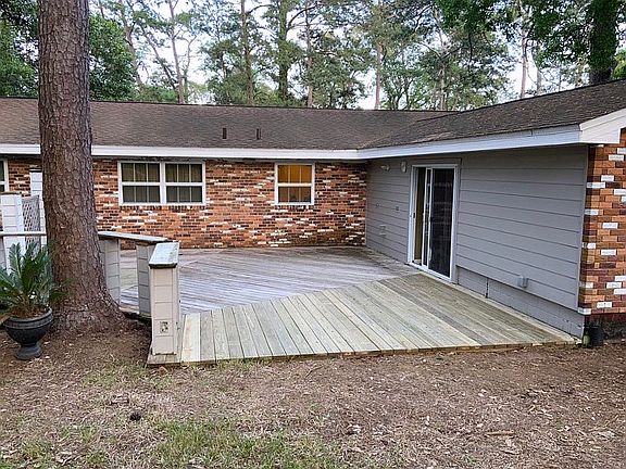 2nd image of 1106 Pinecrest Dr