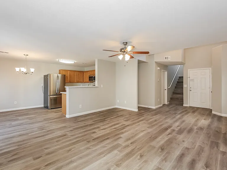 5014 Sapphire Light St — Photo 5