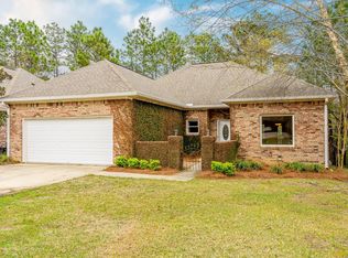 135 Shadow Ridge Rd, Hattiesburg, MS 39402