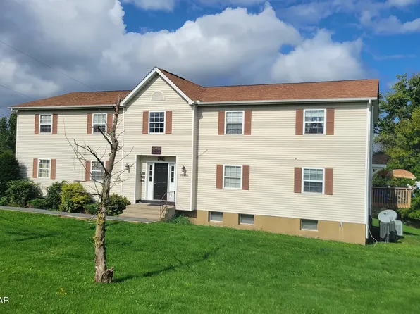 855 Avoy Rd #25, Lake Ariel, PA 18436