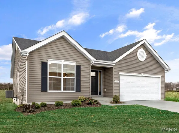 2341 Castle Hill Dr, Rolla, MO 65401