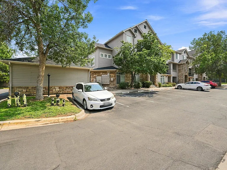 9590 E Florida Ave #2032 — Photo 2
