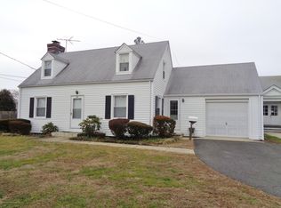 49 Church St, Little Silver, NJ 07739