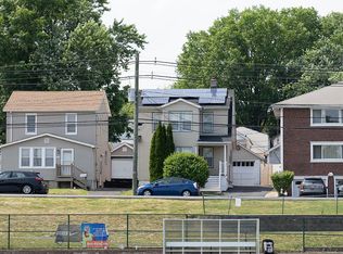 1802 Burnet Ave, Union, NJ 07083