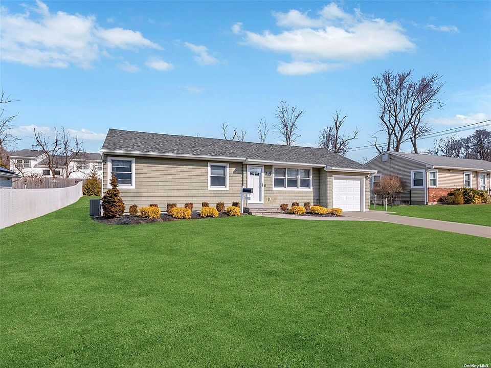 1st image of 27 Hudson Drive