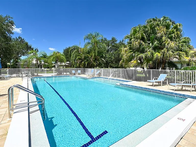 7131 Kensington Ct — Photo 47