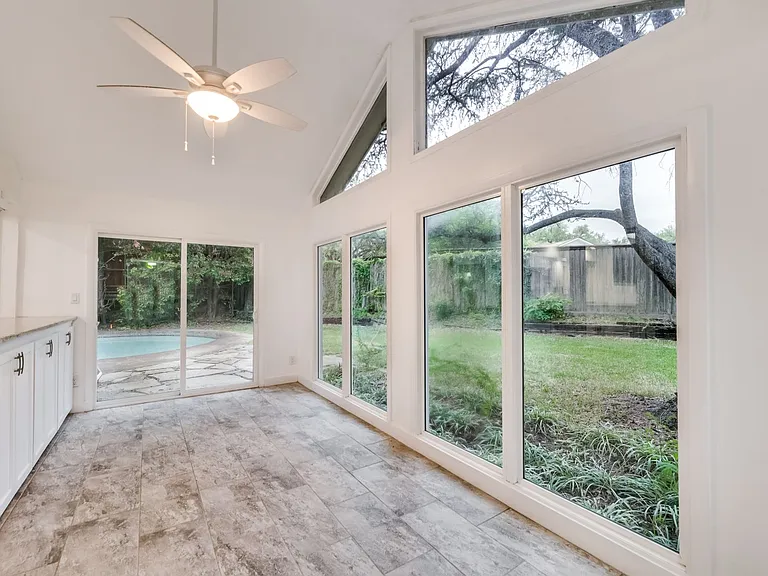 3940 Dalgreen Cir — Photo 25