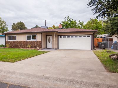 1027 Meadow Rd, West Sacramento, CA, 95691