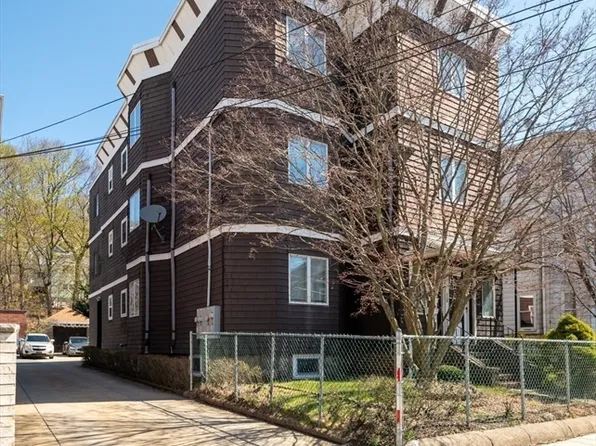 110-112 Nichols St, Everett, MA 02149