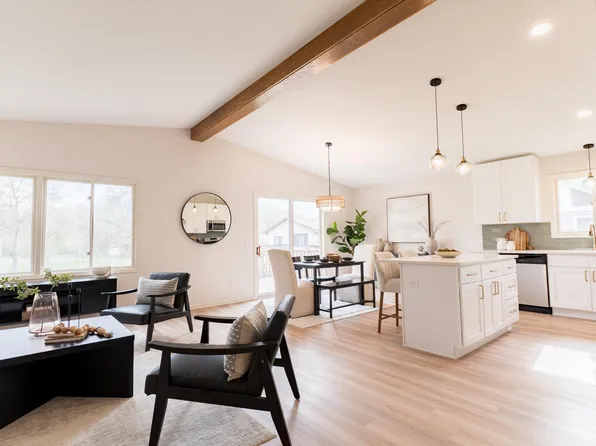 2515 83rd Ave N, Brooklyn Park, MN 55444