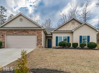 2232 Avalon Trce, Winder, GA 30680